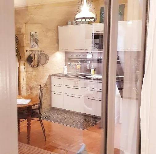 Dans De Flaux * Uzès